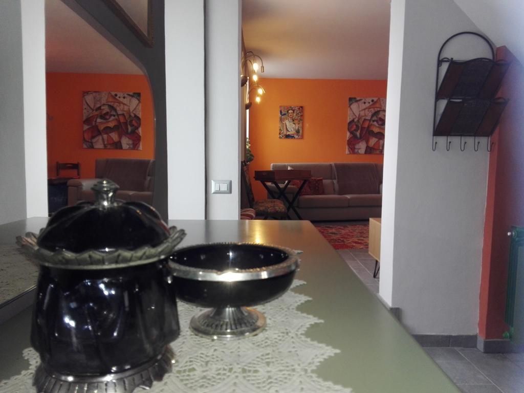 Casa Badinot Guest House Diano d'Alba Exterior photo